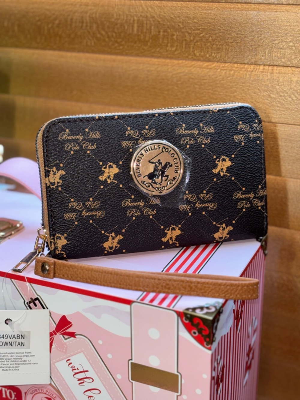 Beverly Hills Polo Club logo pattern vegan leather wristlet wallet - Picture 1 of 3